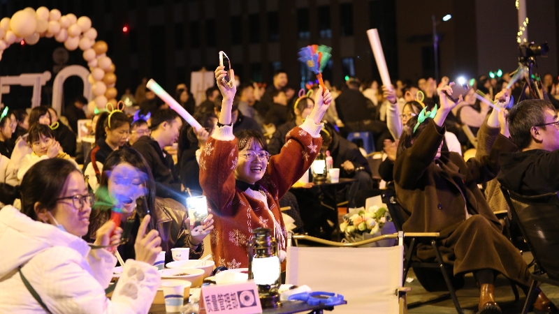 文化周|盡享美食，“音”愛(ài)而來(lái)，海蓉開(kāi)展告白音樂(lè)會(huì)暨美食節(jié)活動(dòng)